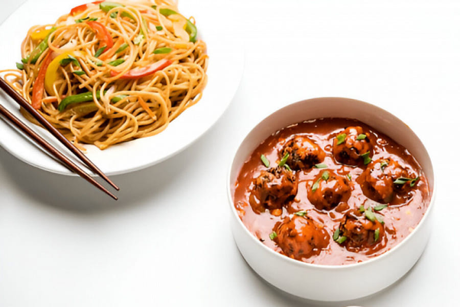 Hakka Noodles + Manchurian Gravy + Black Mojito