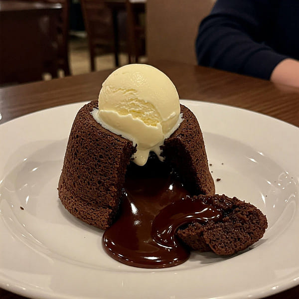 Choco Lava With Ice Cream
